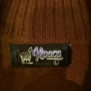 Alpaca Sweaters - Alpaca sweater Alpaca Sweaters - Alpaca sweater
